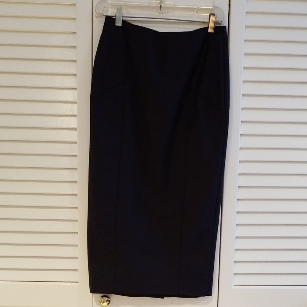 Black pencil skirt